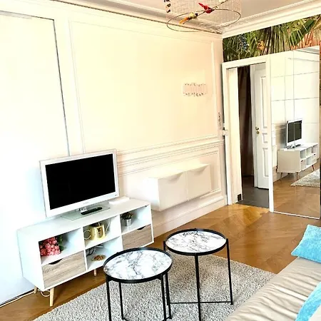 Hyper-centre 1er, Grande Avec Balcon Privatif パリ